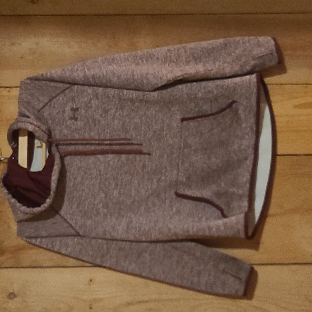 Under Armour Hoodie